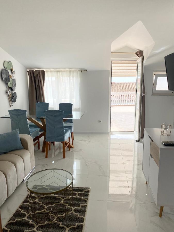 Apartamento Azul Vodice Exterior foto